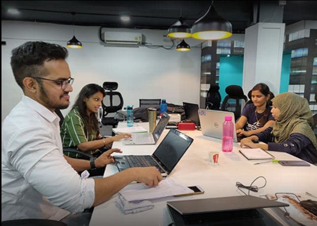 Measure Marketer (Formerly Make Marketer ) - Digital Marketing Immersive Bootcamp Images photo 3